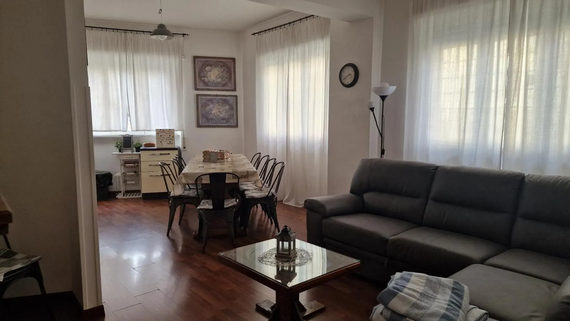Saint Peter Vatican City Large Apartment Barbara casa vacanza Roma 0*,  Italia